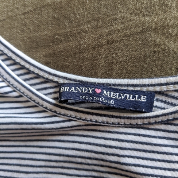 Brandy Melville striped crop top - Picture 3 of 6